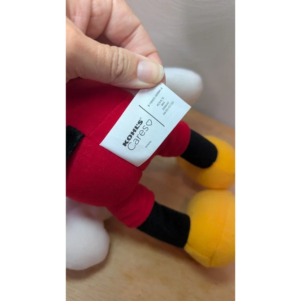 Kohls Cares Mickey Mouse Santa Hat Christmas 14